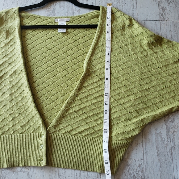 Olive Green Short Waisted Sweater - Picture 6 of 7